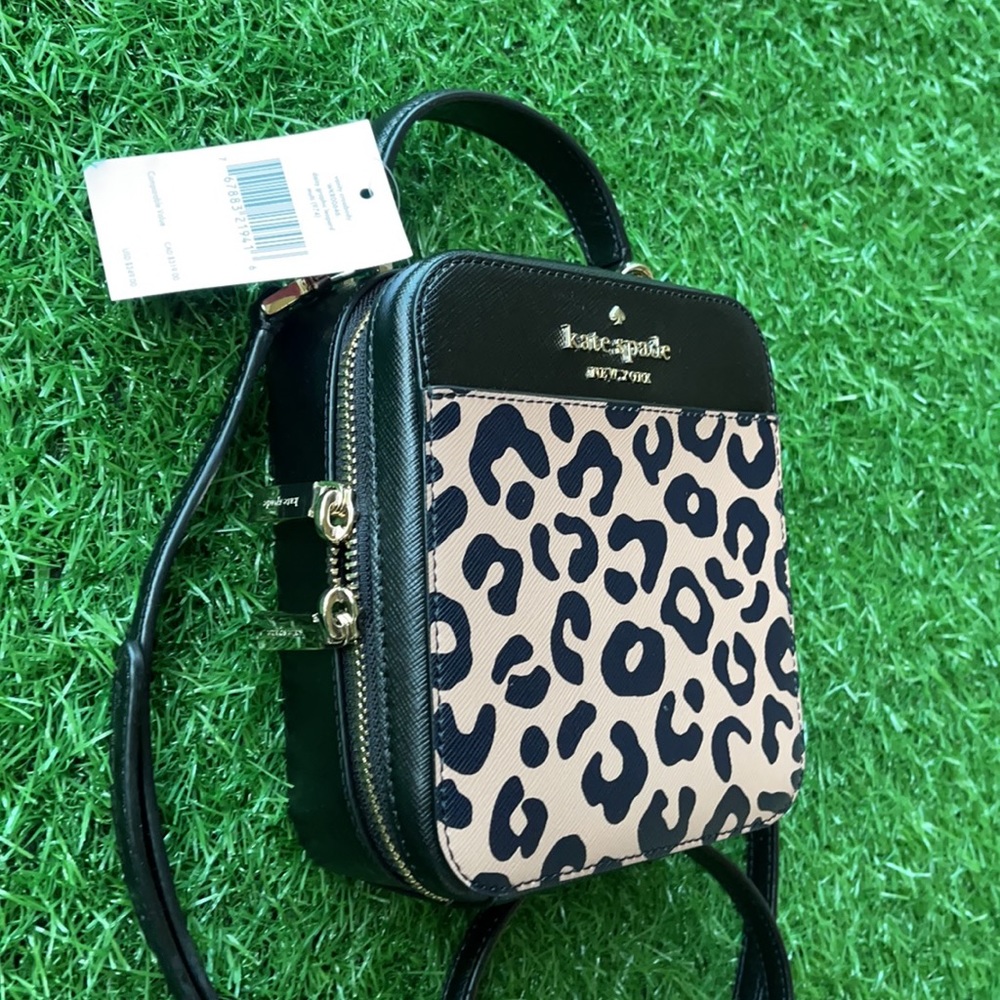 Kate Spade daisy graphic leopard vanity crossbody - Picture 3 of 16